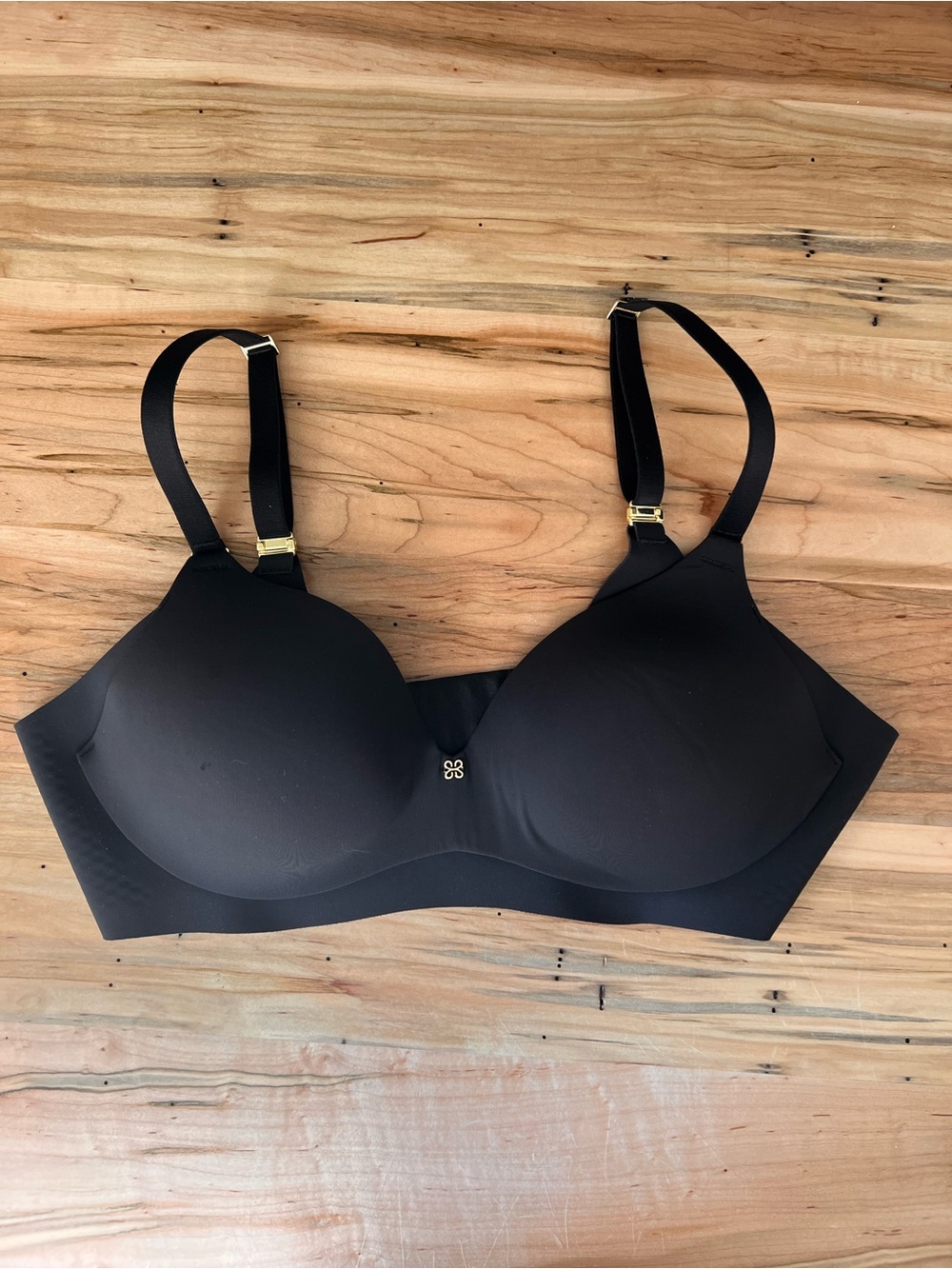 Honeylove Silhouette Bra Black 36B Wireless Smoothing Seamless Full Coverage